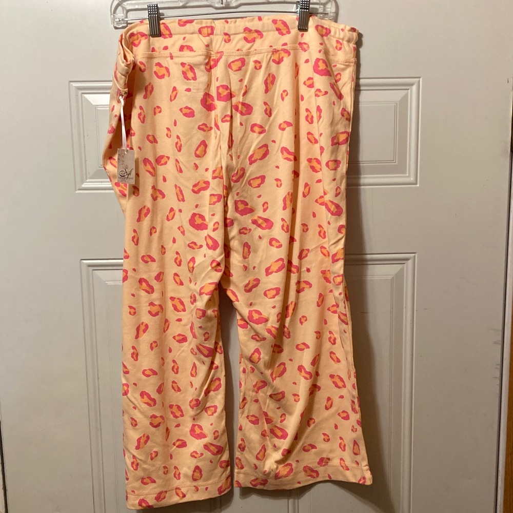 Peach Lounge Pants with Pink Leopard Print‎ XL NWT